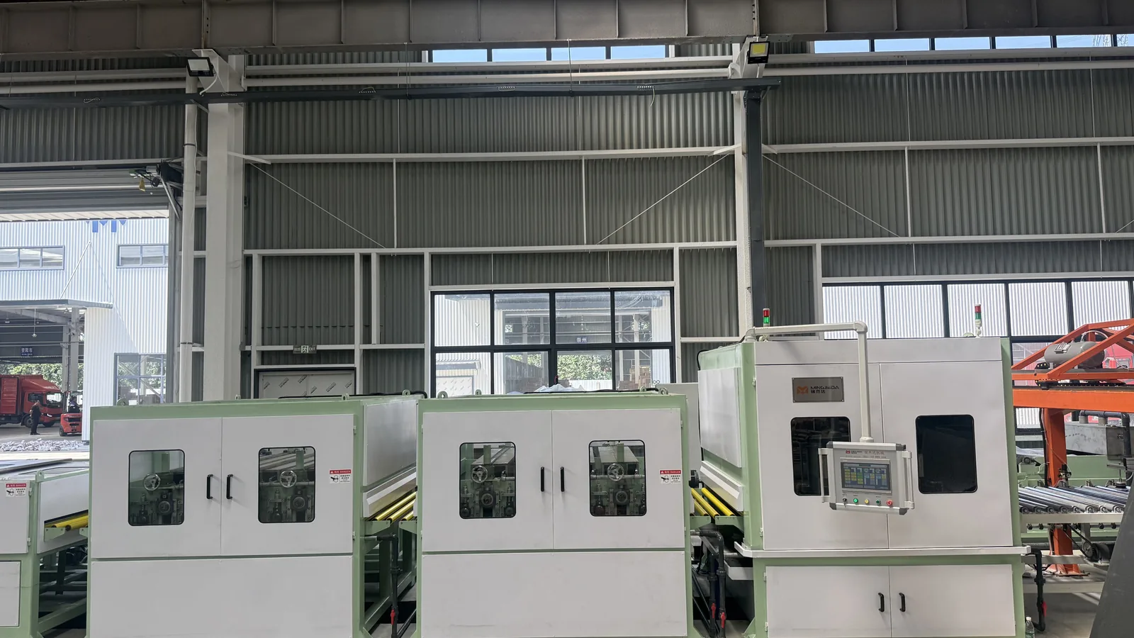 1600 type sheet to sheet polishing and grinding machine installation in Chengdu Sichuan