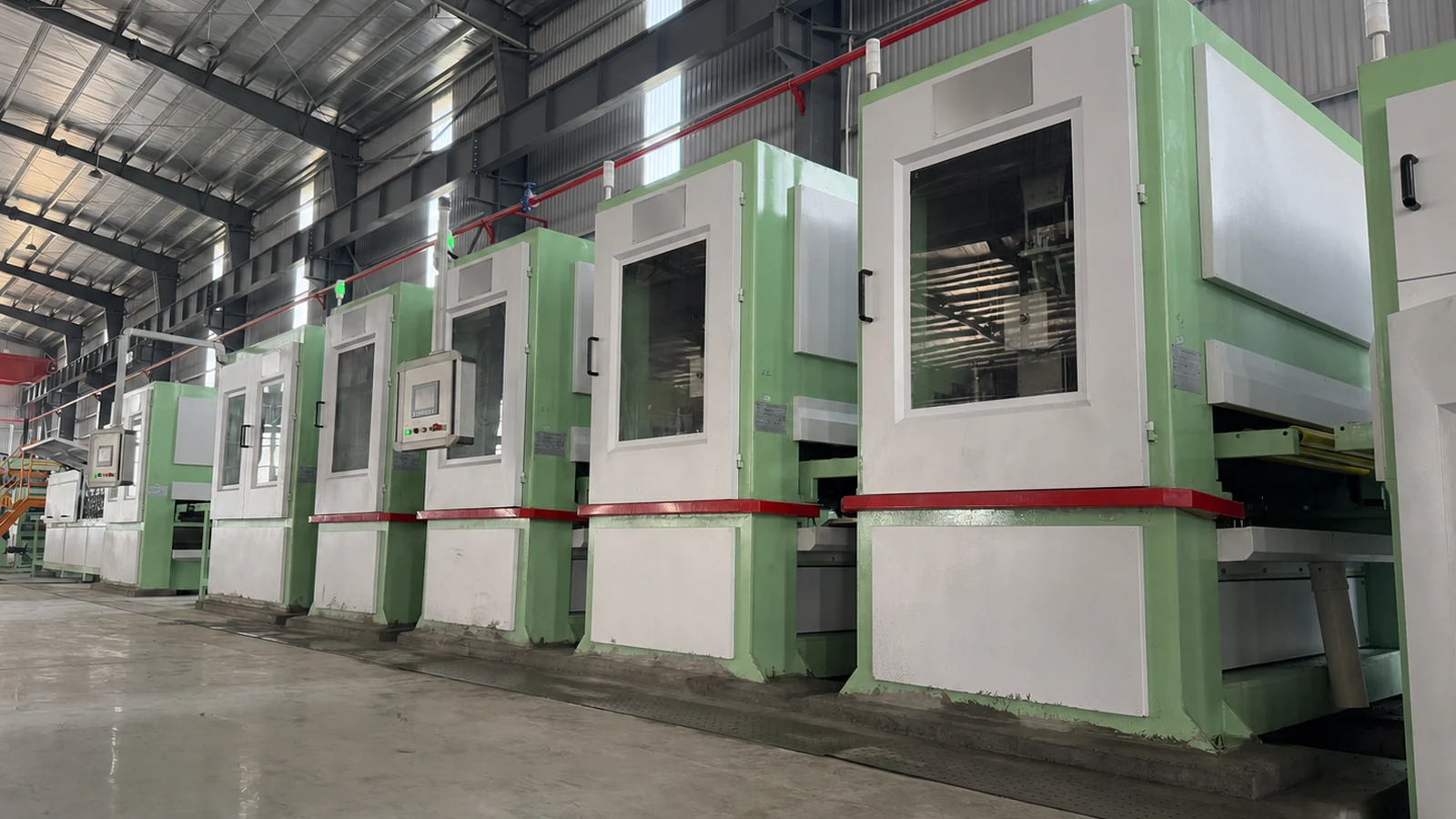 No.4 Scotch-Brite and hairline coil polishing line factory view in Vietnam